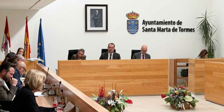 Santa Marta habilita crédito para acometer inversiones como la renovación de las redes de abastecimiento de Prado Pocito de Valdelagua