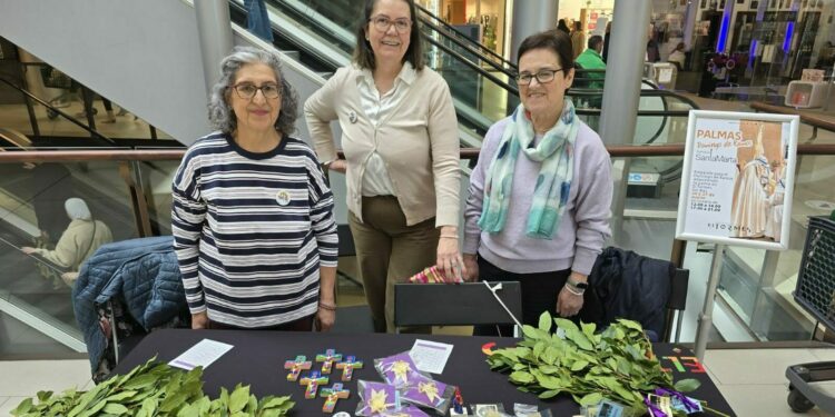 La parroquia de Santa Marta impulsa la celebración del Domingo de Ramos