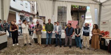 El alma y la cultura del vino y de los productos de máxima calidad conquistan San Esteban de la Sierra