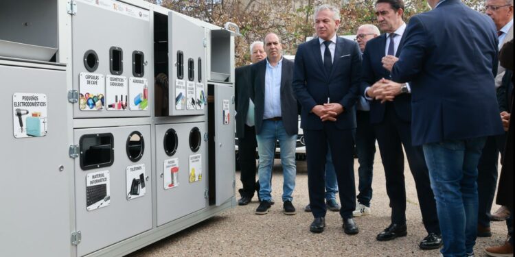 La Junta impulsa la modernización de la red de puntos limpios con 200 actuaciones en la región y una inversión de más de 25 millones