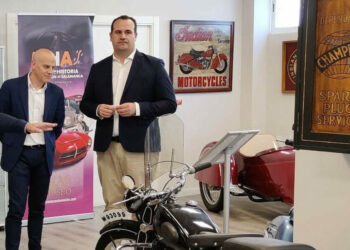 El programa ‘Dinamiza Joven’ enseñará a los jóvenes salmantinos el Museo de la Moto y la Ruta de los Murales de Santa Marta
