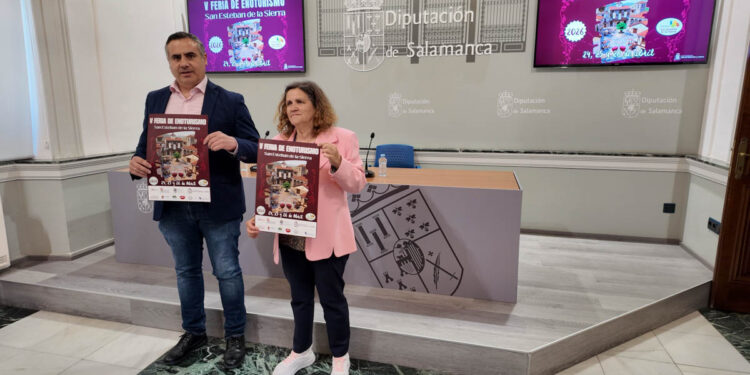 San Esteban de la Sierra presenta la Feria de Enoturismo con la que espera recibir a 2.000 visitantes