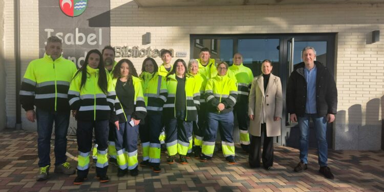 El programa mixto ‘Construimos Castellanos’ inicia la formación de 8 desempleados que ampliarán los huertos urbanos del municipio