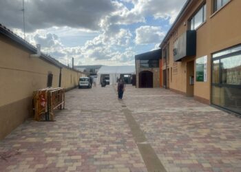 Concluyen las obras de la calle del Centro Polivalente de Doñinos con una imagen moderna y accesible