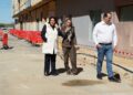 El alcalde, David Mingo, y las concejalas Marta Labrador y Silvia González, han visitado las obras del Barrio del Carmen.