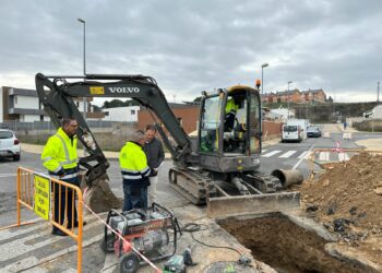 Villamayor crea tres nuevas bolsas de empleo para contratar personal de obras, jardines y limpieza viaria