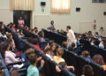 Los alumnos de los colegios Miguel Hernández y Martín Gaite disfrutan del teatro de los Circuitos Escénicos