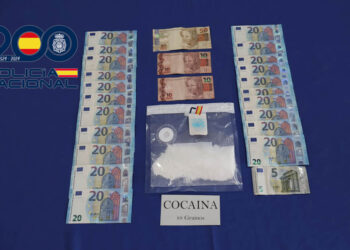 Detenida una mujer en la estación de autobuses que transportaba 88 gramos de cocaína en la maleta