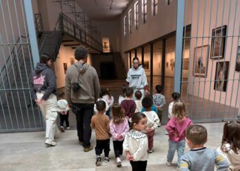La Escuela Municipal Infantil de Santa Marta participa en el Proyecto Miradas que acerca el arte a los más pequeños