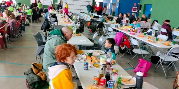 Los vecinos de Monterrubio despiden las fiestas con buen sabor