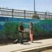 La flora y fauna del río Tormes protagonizan el nuevo mural ‘El latir del Tormes’ de Rober Bece