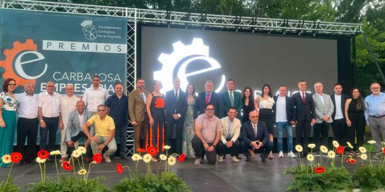 Los XIV Premios ‘Carbajosa Empresarial’: punto de encuentro del tejido económico del municipio para reconocer su «trabajo, esfuerzo y  compromiso»