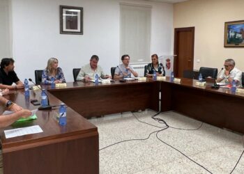 El alcalde asume su responsabilidad en la polémica del agua: «El error ha sido actuar antes que informar a la población»