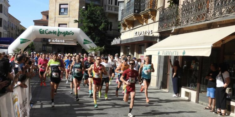 Álvaro Ramos y Paula García se imponen en la carrera solidaria por la donación de órganos
