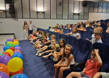 Los alumnos Educación Infantil del Martín Gaite despiden el curso con la gala de graduación