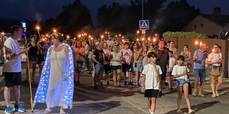 Espectáculos de música y fuego para celebrar la ‘Noche de las Luciérnagas’ en Monterrubio