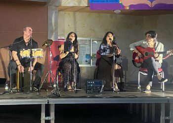 Salamenco llena con su música el inicio del Verano Cultural de Monterrubio