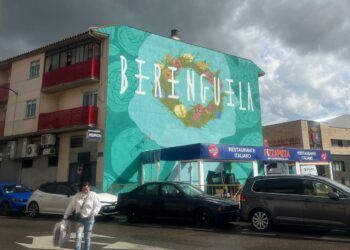 Villares suma un nuevo mural para seguir embelleciendo y llenando de color las calles