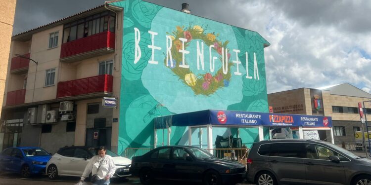 Villares suma un nuevo mural para seguir embelleciendo y llenando de color las calles