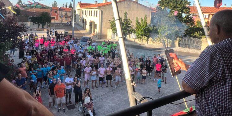 Un pregón cargado de recuerdos y el deseo de vivir estos días en convivencia y respeto arrancan las fiestas de verano de Monterrubio