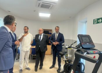 Mañueco visita la ampliación del Centro de Salud de Santa Marta que mejorará la atención sanitaria de más de 19.000 personas