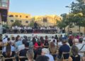 Los vecinos disfrutan de una noche musical con las bandas de Villamayor y de Ribadeo