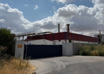 Villamayor reclama una nueva inspección de la fábrica de grasas tras los episodios de malos olores registrados este mes