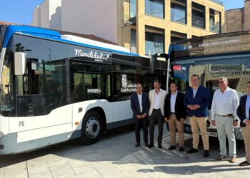 La Junta incorpora dos nuevos autobuses híbridos para reforzar el transporte metropolitano de Santa Marta de Tormes y Villamayor