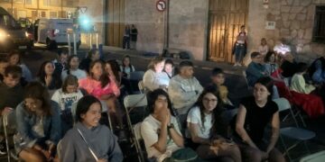 Las ‘Noches de Verano’ de Villares llegan cargadas de cine, teatro, magia y una jornada de observación astronómica