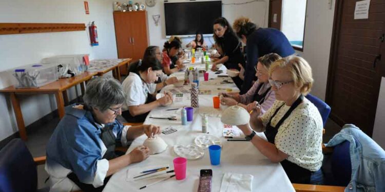 Aldeatejada despide su Semana Cultural entre barro, mimbre, dibujos y una partida de petanca