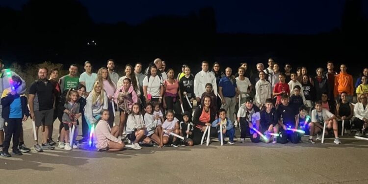 150 vecinos de Aldeatejada completan la marcha nocturna hasta Miranda