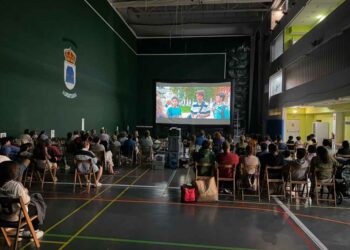Aldeatejada reúne a un centenar de personas en el cine de verano de la III Semana Cultural