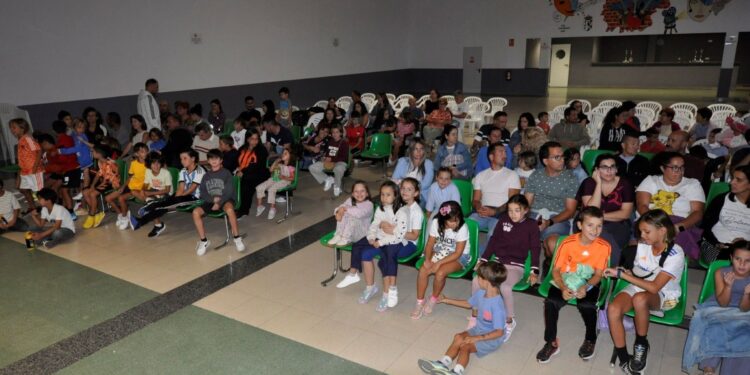 Doñinos estrena con éxito sus ‘Noches de Verano’
