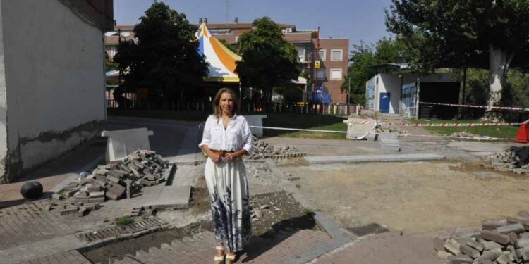 Santa Marta renueva la plaza del Ángel y actúa en Fontanica y la avenida de Madrid con una inversión de 48.000 euros