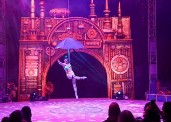 Stellar Circus lleva el talento salmantino a la apertura de Cir&Co en Ávila