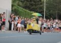 La divertida carrera de Autos Locos de Carbajosa reúne a 3.500 personas