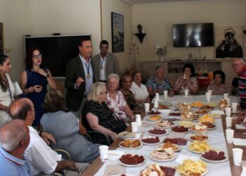 Los mayores de Carbajosa disfrutan de su tradicional convite de fiestas