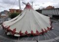 Santa Marta empieza a transformarse en escenario circense con la instalación de la carpa de ‘Volatiritormes’