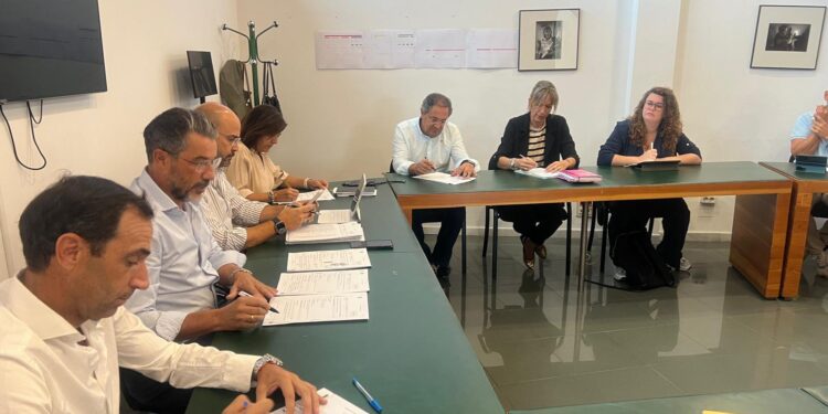 La sustitución de la cubierta del depósito de Las Canteras garantizará la calidad del agua a los vecinos
