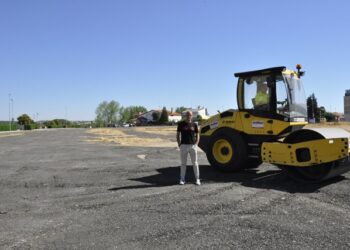 Santa Marta gana más de 100 plazas de aparcamiento junto a la carretera de Naharros