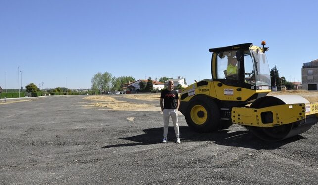 Santa Marta gana más de 100 plazas de aparcamiento junto a la carretera de Naharros