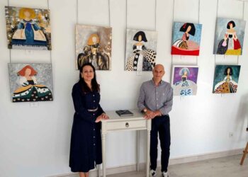 Las Meninas se reinventan en Santa Marta con una exposición llena de color de María Martín