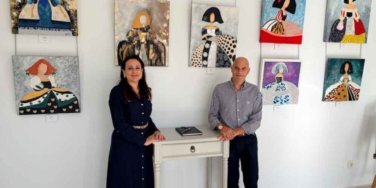Las Meninas se reinventan en Santa Marta con una exposición llena de color de María Martín