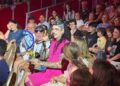 ‘The Shesters’ llevan el riesgo y el humor a un Volatiritormes que vuelve a llenar su carpa